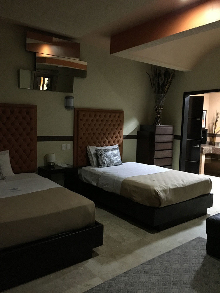 Villas Y Suites Paraiso Del Sur 쿠에르나바카 외부 사진